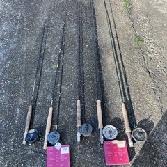 フライフィッシングロットとリール各種の画像