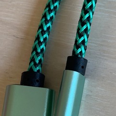 iPhone 充電ケーブルの画像