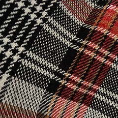 チェックタイトスカートの画像