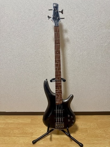 弦楽器、ギター Ibanez SR300E Base (almost new) / with case