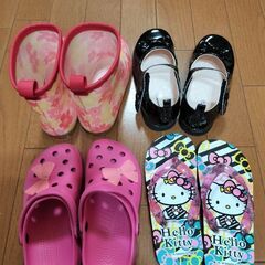 子ども用　くつ　サンダル　長靴の画像