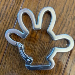 ミッキーマウス✋型キーホルダーの画像