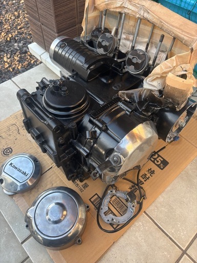 ゼファーカイ　ゼファーχ 腰下エンジン