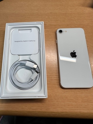 Apple iPhone SE (第3世代) ホワイト 128GB SIMフリー (はる) てだこ