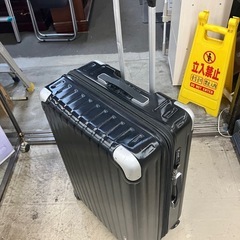 石2511-748 SUCCESS スーツケース 暗証番号ロック式 TSAロック対応 容量不明 中古の画像