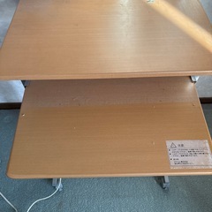 G1130 パソコンデスク　の画像