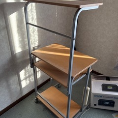 G1130 パソコンデスク　の画像