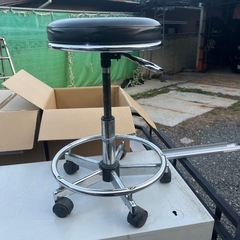 椅子　高さ調整式の画像