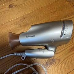 【ジャンク疑い】Panasonic ドライヤーの画像
