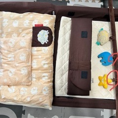 最終お値下げ　ファルスカ　コンパクトベッド　布団一式セット　farskaの画像