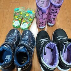 子ども用くつ　サンダル　長靴の画像