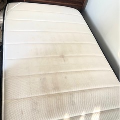 ベッドフレーム・マットレスの画像