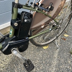 Panasonic ビビ・DX 26型 電動アシスト モスグリーン カゴ有の画像