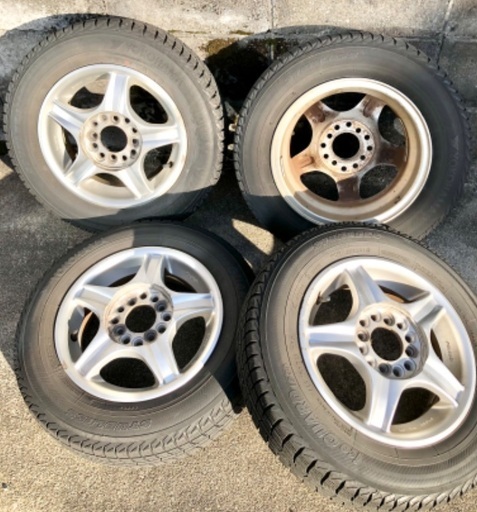 スタッドレスタイヤ　ヨコハマアイスガード145/80R13