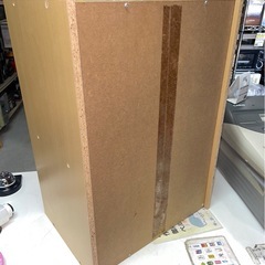 B)　2段　カラーボックス　便利　棚　収納　漫画　教科書　W420×D300×H590　ナチュラルカラー　背面あな破損有り　中古　④の画像