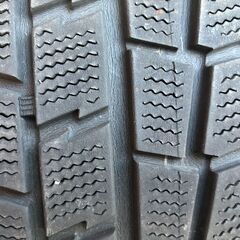 差し上げます　０円　　スタッドレスタイヤ　215/55R17 　 4本の画像