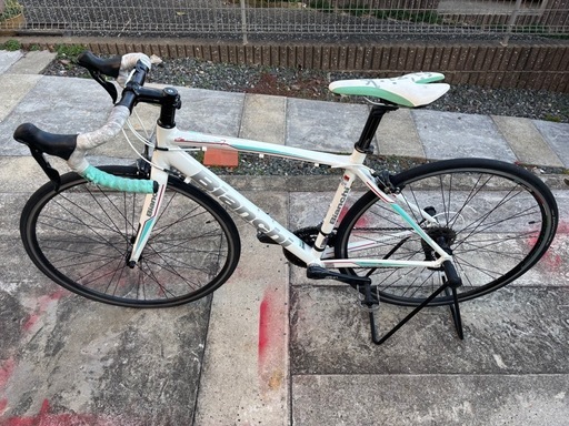 福岡市引取限定/Bianch NIRONEロード 170cm～未使用車 福岡市引取限定