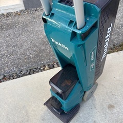 マキタ MLM160DZ 本体のみ 充電式芝刈18Vの画像