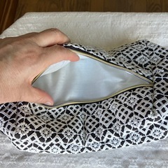 S AＢOＮポーチの画像