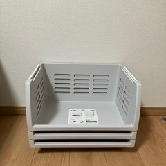 ニトリの積み重ねラック３個セットの画像