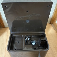 ハイブリッド加湿器　スクウェアミスト　の画像