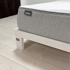 【美品】セミダブルコアラマットレス、ベットフレームセットの画像