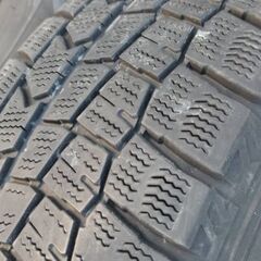 スタッドレス195/65R15 当方6県無料配送対応‼️爆安‼️最終値下げ‼️②超超超バリ溝❗ 国産タイヤ‼️ アルミ付き 国産 タイヤ !!　スタッドレス の画像