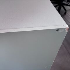 白カラーボックスの画像