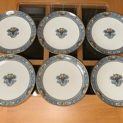 LENOXのお皿の画像