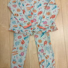 パジャマ110　まとめ　1着250円の画像