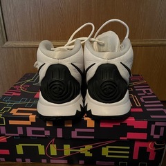 ナイキ　カーリー6 26.5cm箱あります 　の画像