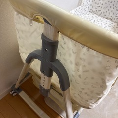 【新品】多機能ハイローベビーベッドの画像