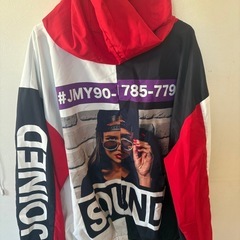 ナイロンジャケットの画像