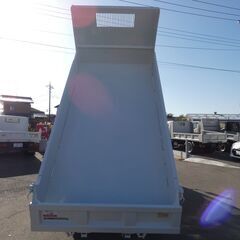 Ｈ27　エルフ　2トン　ダンプ　5速マニュアル　251103の画像