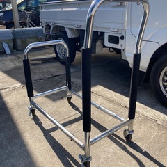 タイヤラック軽からSUVの画像