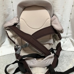 カバーオール、肌着、抱っこ紐、おもちゃ、うたあそびえほんの画像