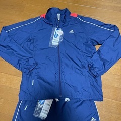 adidas ジャージ上下、新品タグ付きの画像