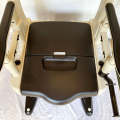 未使用品　安寿 ポータブルトイレ ジャスピタの画像