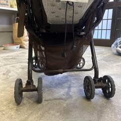 アップリカ ベビーカー コンパクトの画像