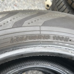 225/60R18 夏タイヤ　　ヨコハマ　アドバンV3　の画像