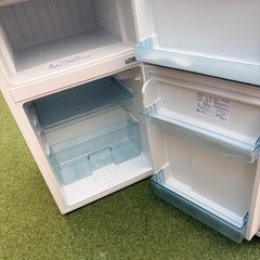 2ドア冷蔵庫の画像