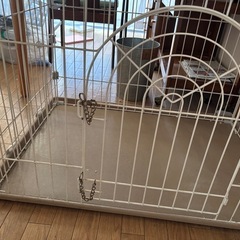ペットケージ　中古の画像