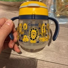 哺乳瓶・ストローマグの画像