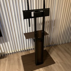TVスタンド（キャスター付き）の画像