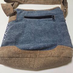 エスニック 幾何学模様 斜め掛けバックの画像