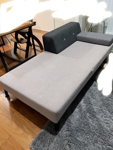 COMFORMソファ　グレー　三人掛け　コンフォーム