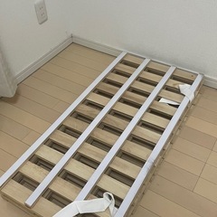 桐すのこベッドの画像