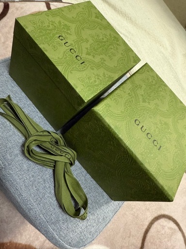 GUCCI 腕時計　GG2570　YA142301