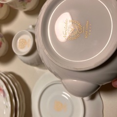 noritake （ティーカップセット）の画像
