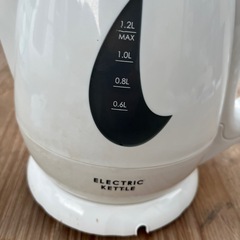 ケトル  電気ポットの画像